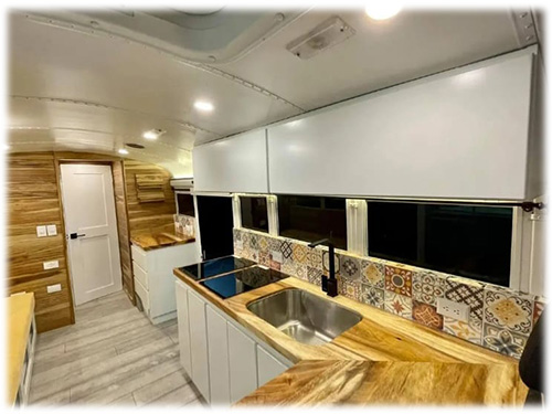 Skoolie, Tiny Homes, for sale, Costa Rica, School Bus Conversion, Mobile-home, recreational vehicle, RV, camp trailer, camper, house trailer