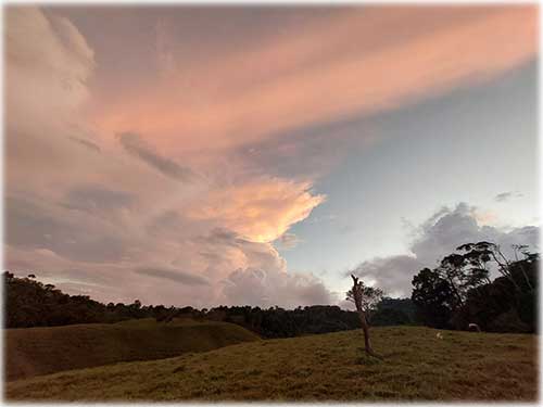 uvita, dominical, waterfalls, spring, development, investment, land for sale, nature, south pacific, costa rica, mountain views, valley views