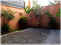Escazu Costa Rica, Escazu real estate, condos for rent, two level, gated community, swimming pool