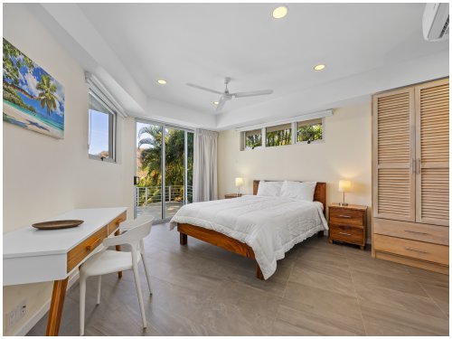 flamingo beach house