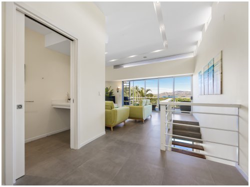 flamingo beach house