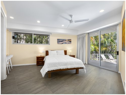 flamingo beach house