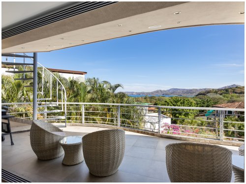 flamingo beach house