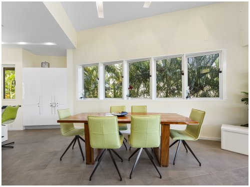 flamingo beach house